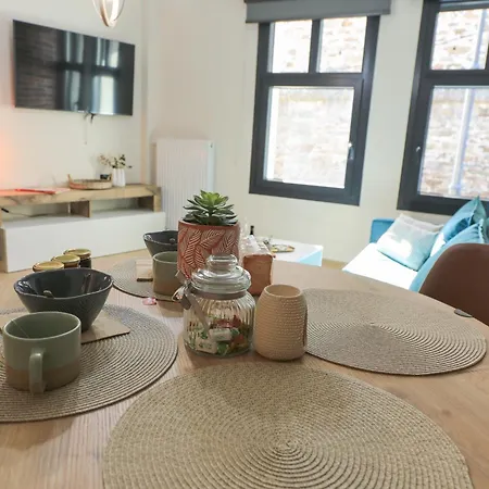 Charis Beyond The Castle דירה *