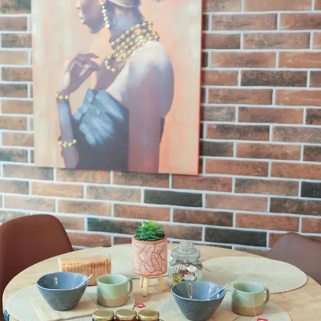 Charis Beyond The Castle * Thessaloniki