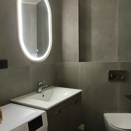 Charis Beyond The Castle Appartamento Salonicco