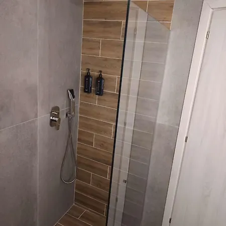 Charis Beyond The Castle Thessaloniki