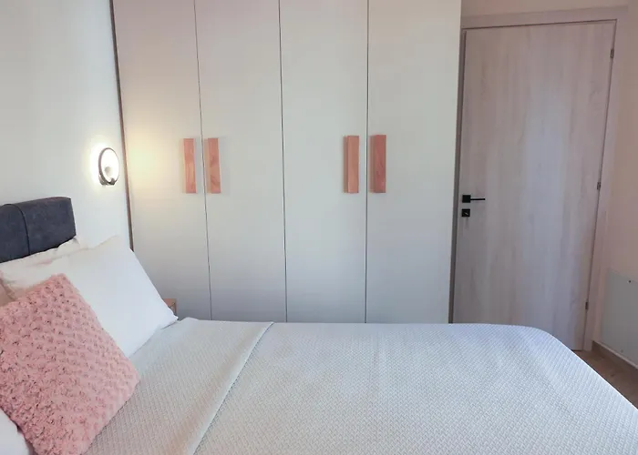 Charis Beyond The Castle