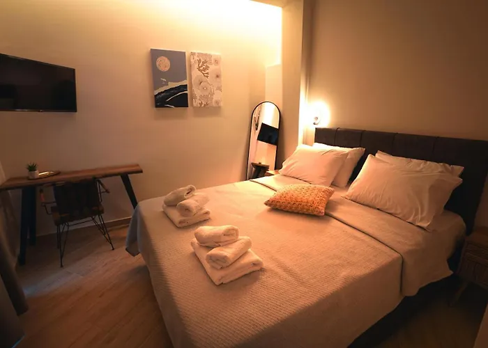 Charis Beyond The Castle Apartment