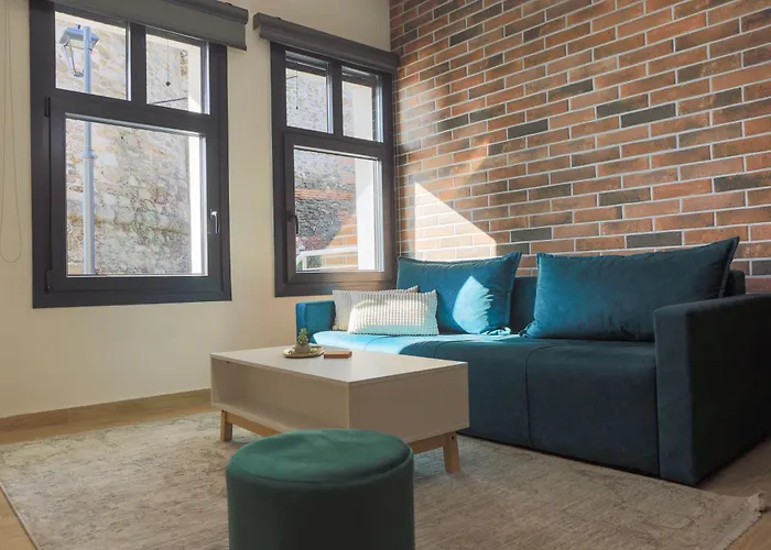 Charis Beyond The Castle